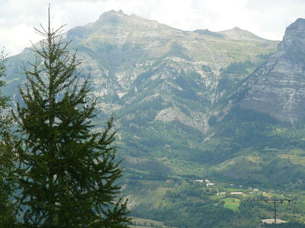 Les Serintes Saint-Leger-les-Melezes Zewnętrze zdjęcie