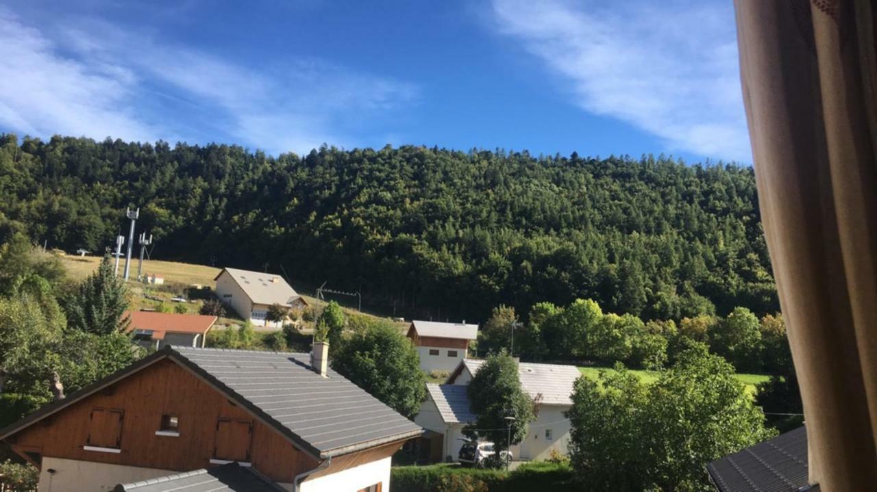 Les Serintes Saint-Leger-les-Melezes Zewnętrze zdjęcie